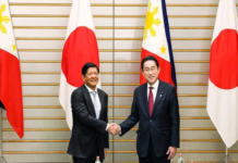 Japan and the Philippines seek closer Defence ties